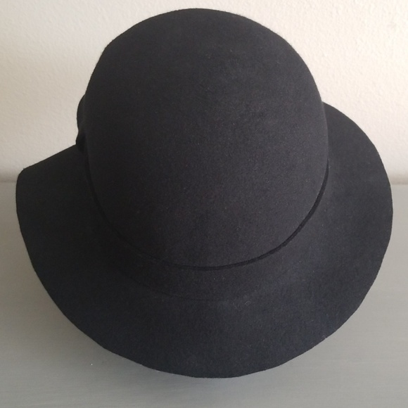 Wool hat - Picture 3 of 8